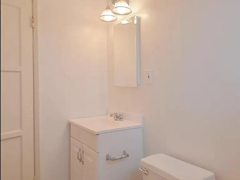 3823 Los Feliz Blvd #9 — Photo 13