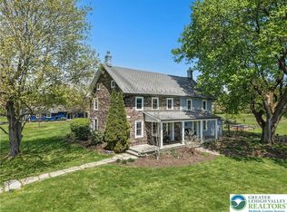 2481 Church Ln, Kintnersville, PA 18930