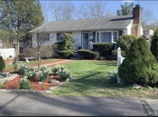 41 Benedict St, Norwalk, CT 06850