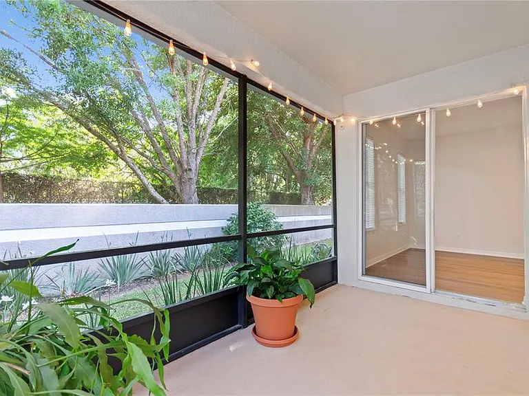 118 Chippendale Ter — Photo 12
