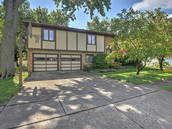 4873 White Oak Ln, Decatur, IL 62521