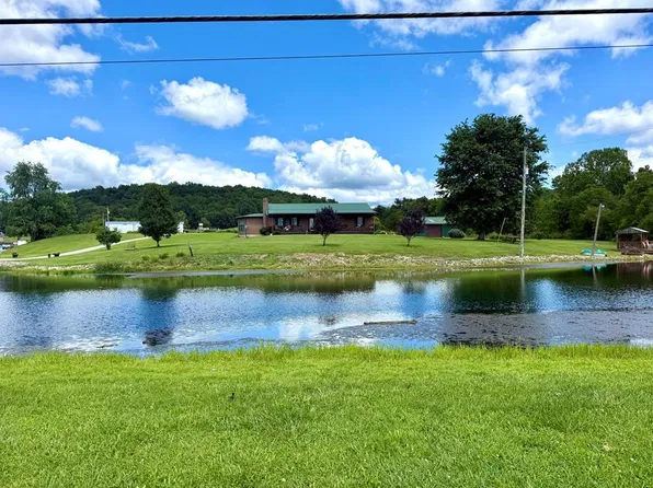 6467 Beaver Pike Rd, Beaver, OH 45613
