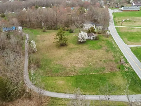 1957 Highway 490, East Bernstadt, KY 40729