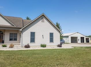 8580 Marr Hwy, Manitou Beach, MI 49253