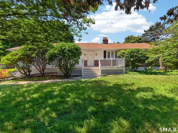 412 Narrow Lane, Orange, CT 06477