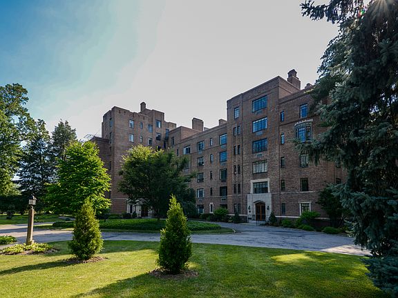 100 Ardsley Avenue W