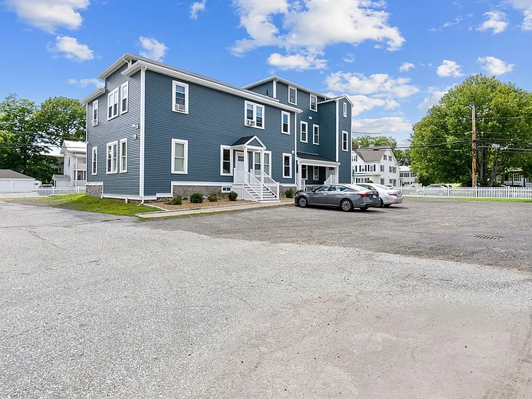 28 Poplar St #9 — Photo 4