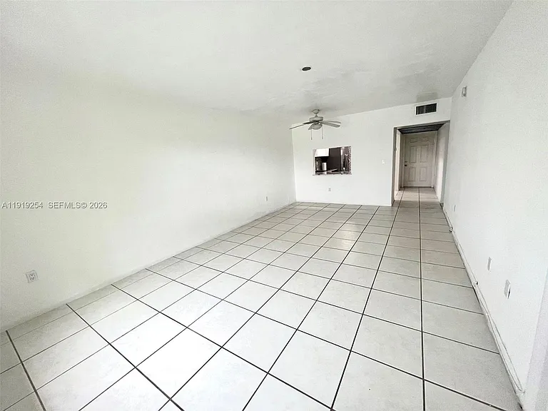 18900 NE 3rd Ct #531 — Photo 4