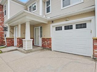7171 N Coach Hill Rd SW #4105, Calgary, AB T3H3R7