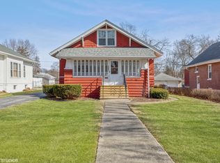 1227 Scott Ave, Chicago Heights, IL 60411