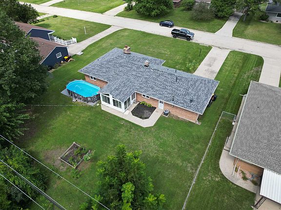 5th image of 1222 Kay Ave