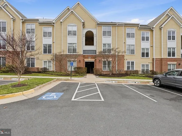 12903 Alton Sq APT 202, Herndon, VA 20170