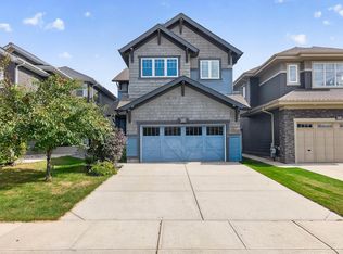 4394 Crabapple Cres SW, Edmonton, AB T6X 0X9
