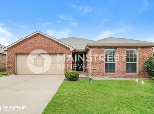 8124 Raleigh Dr, Fort Worth, TX 76123