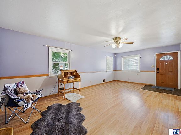 5th image of 6234 Leighton Ave