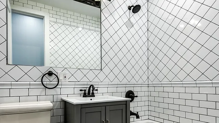 Rented by Nooklyn NYC LLC | media 13