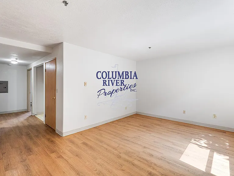 4244 Ocean Beach Hwy #102 — Photo 5