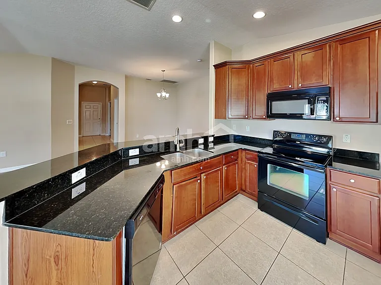 2305 Lawrence Hall St — Photo 6