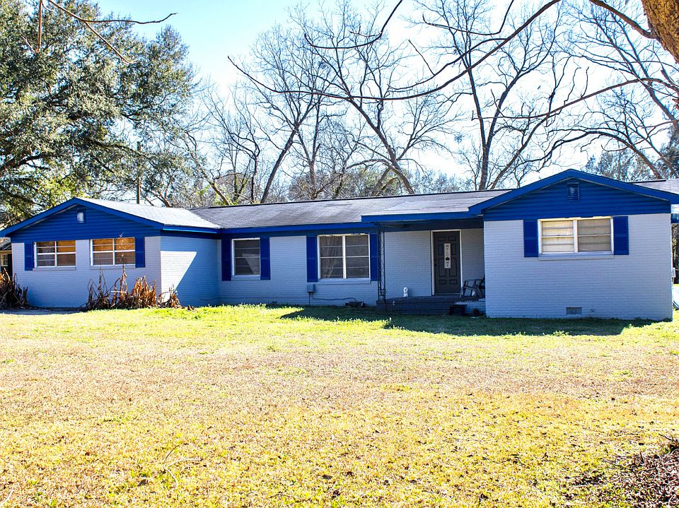 1st image of 3108 Leggett Dr