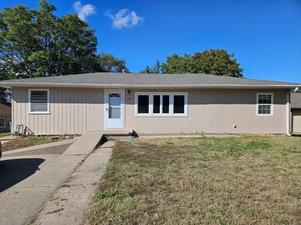 709 E 11th St, Concordia, KS 66901