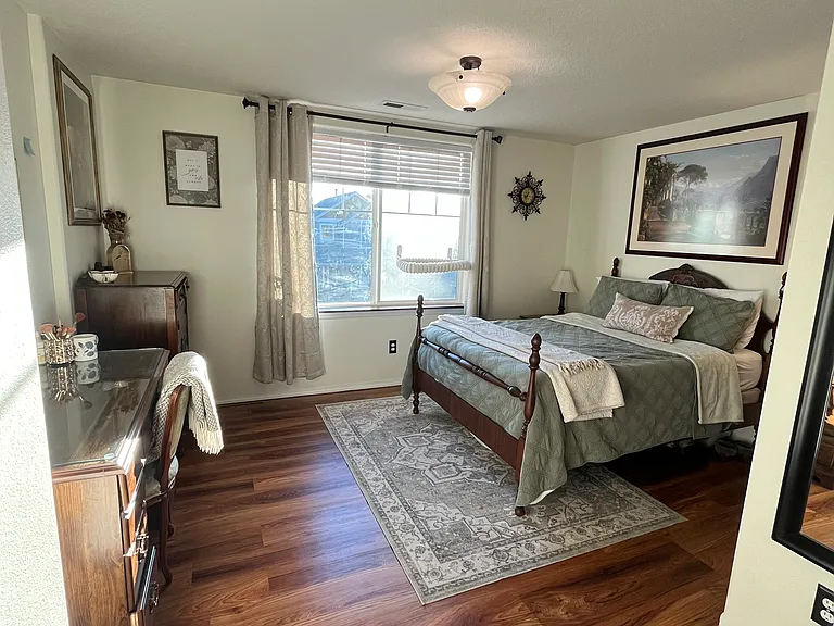 925 S River St #15 — Photo 7