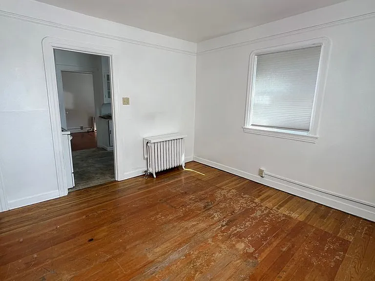 1120 Pine St #203 — Photo 1