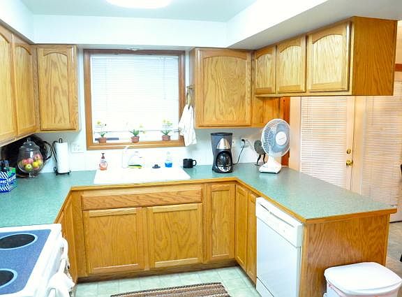 2nd image of 2708 N Whipple Ct