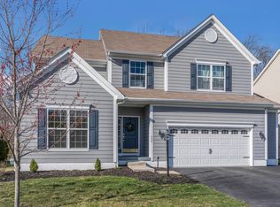 555 Buena Park Dr, Delaware, OH 43015