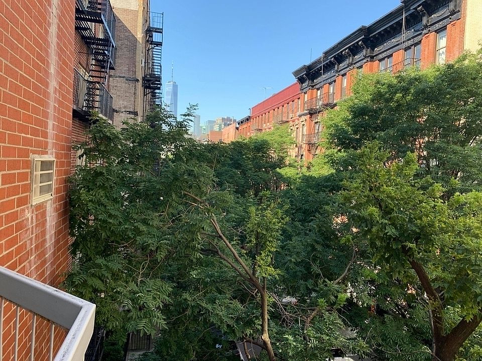 1st image of 184 Thompson St APT 2F