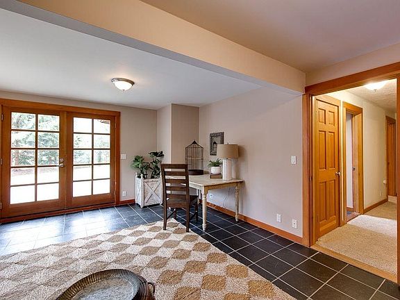 Bonus room (downstairs)