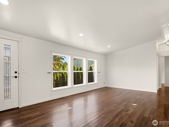 4th image of 31600 126th Avenue SE #E25
