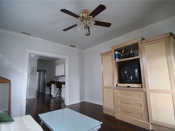 3rd image of 1532-34 France St