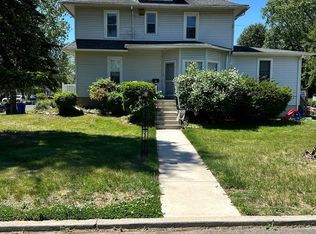202 Washington Ave, Laurel Springs, NJ 08021