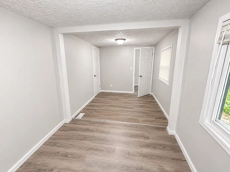856 Lake City Hwy — Photo 16