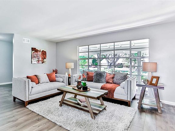 5th image of 5458 Chapman Dr