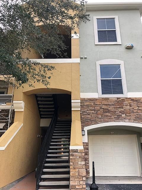 1st image of 8539 GATE Parkway #428