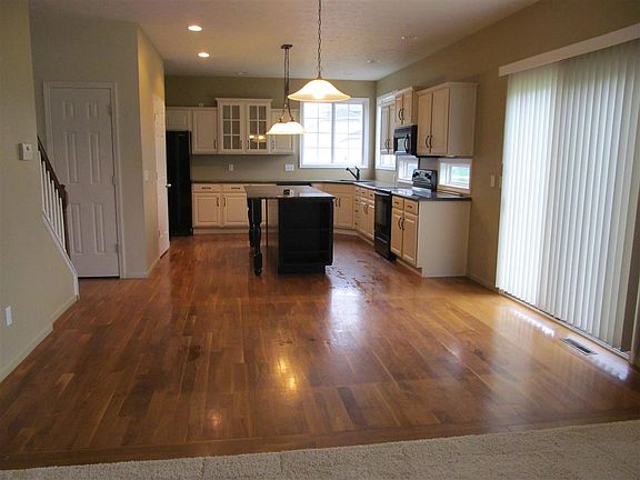 3rd image of 6446 Erie Falls Dr