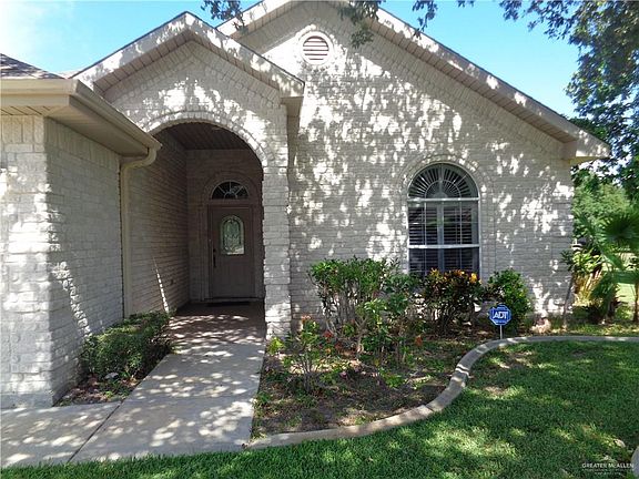 3rd image of 4105 Harvey Cir