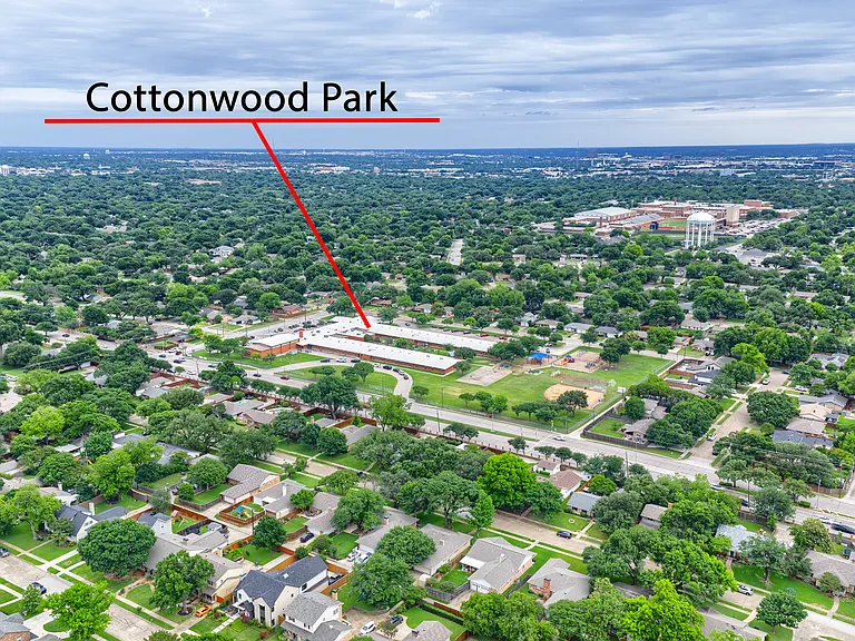 1404 Seminole Dr — Photo 46