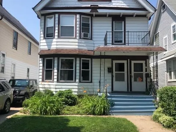 1335 N 42nd St, Milwaukee, WI 53208