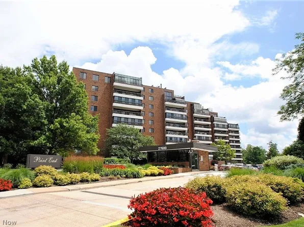 27500 Cedar Rd APT T2, Beachwood, OH 44122