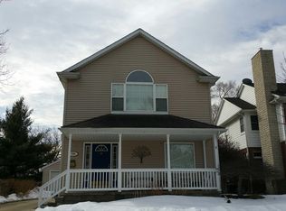 709 Renshaw St, Rochester, MI 48307