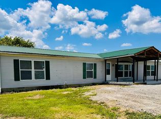 120 Burley Ln, Jonesville, KY 41052