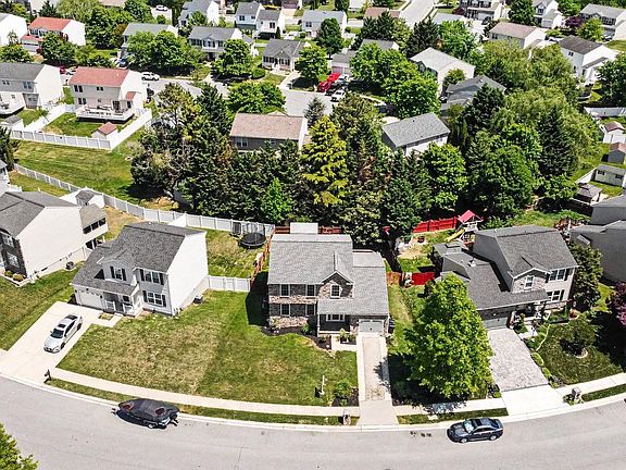 4th image of 4705 Greencove Cir