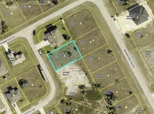 238 Patio Cir, Lehigh Acres, FL 33974