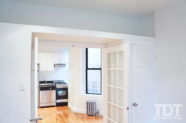 Rented by J Misrahi Realty Corp | media 29