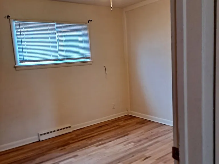 426 1/2 Polk St — Photo 7