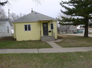 904 W Montana St, Lewistown, MT 59457