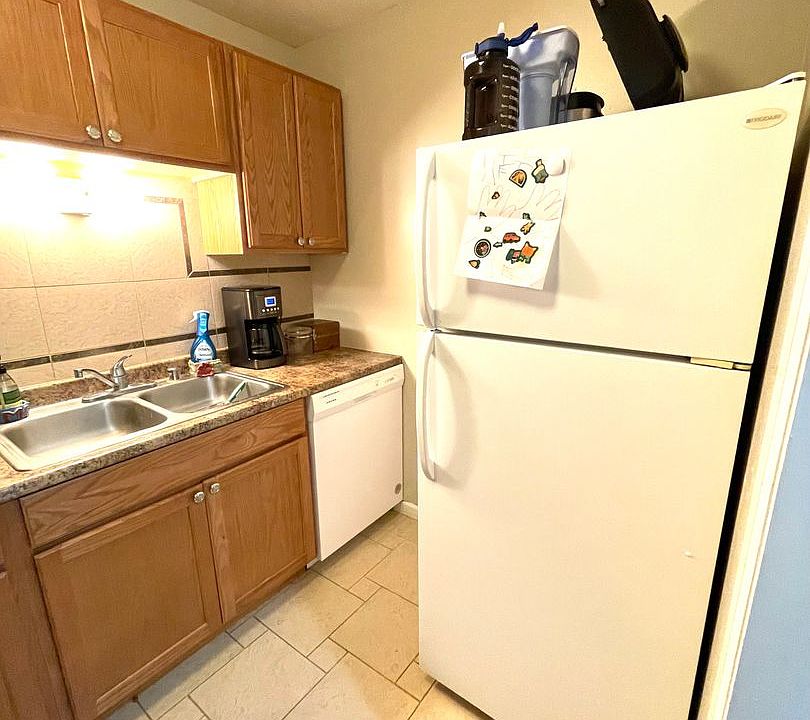 Saxony Village Apartment Rentals Germantown, WI Zillow
