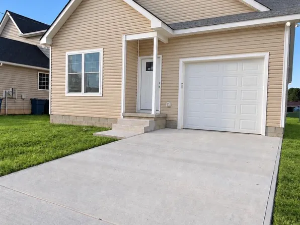 31 South Camden, Wyoming, DE 19934